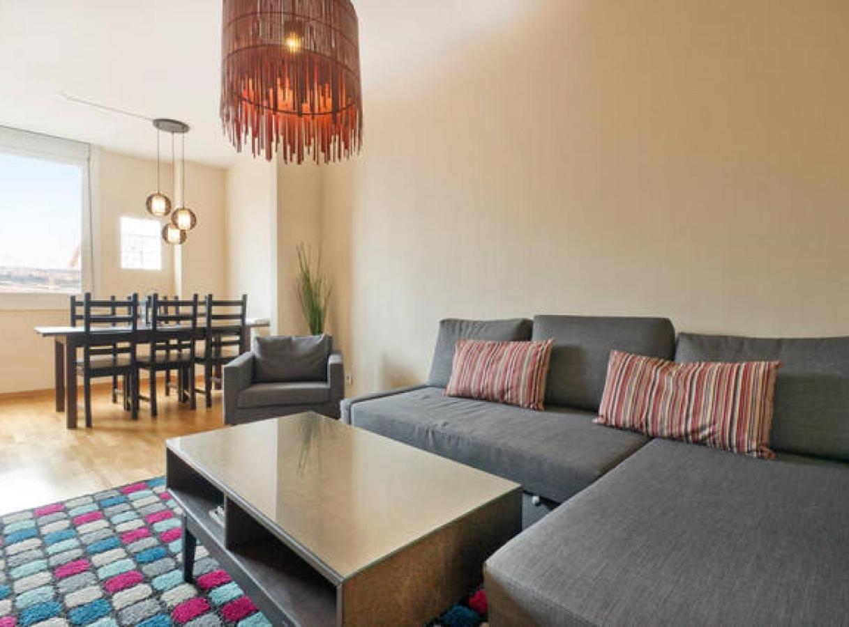 Apartment Poble Nou Barcelona Ngoại thất bức ảnh
