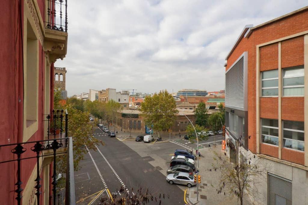 Apartment Poble Nou Barcelona Ngoại thất bức ảnh