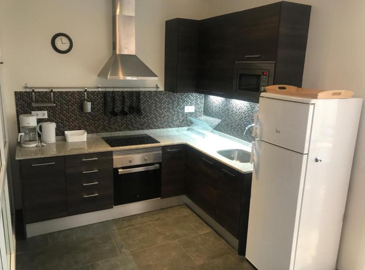 Apartment Poble Nou Barcelona Ngoại thất bức ảnh